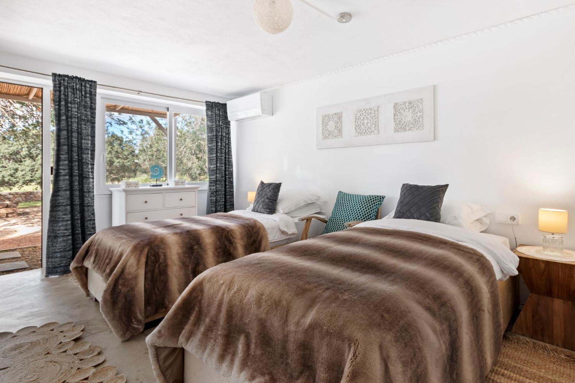 Can Skye Sant Carles de Peralta Room photo