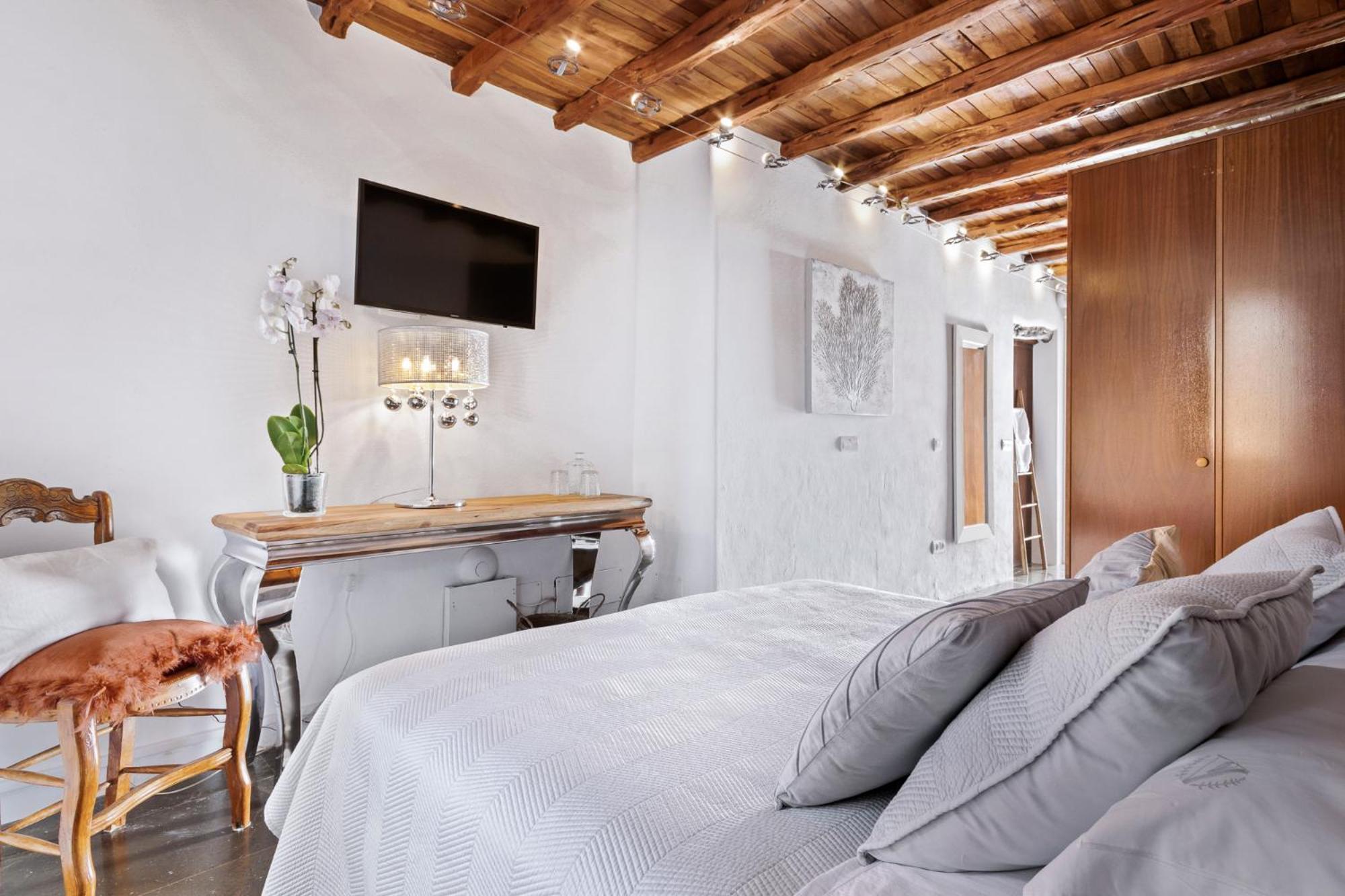 Can Skye Sant Carles de Peralta Room photo